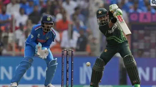 Hart defeated Pakistan by 7 wickets